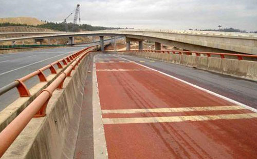 互助轻载防滑路面粘结材料